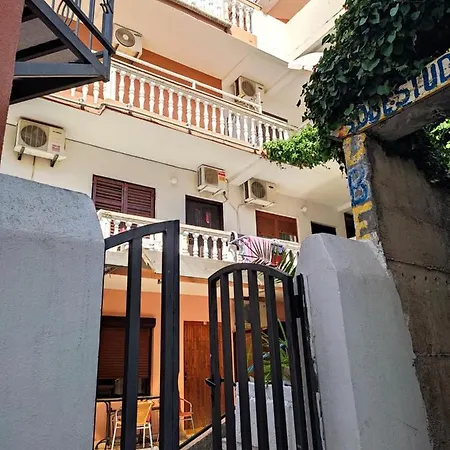 Aloft Apartment Budva Exterior photo
