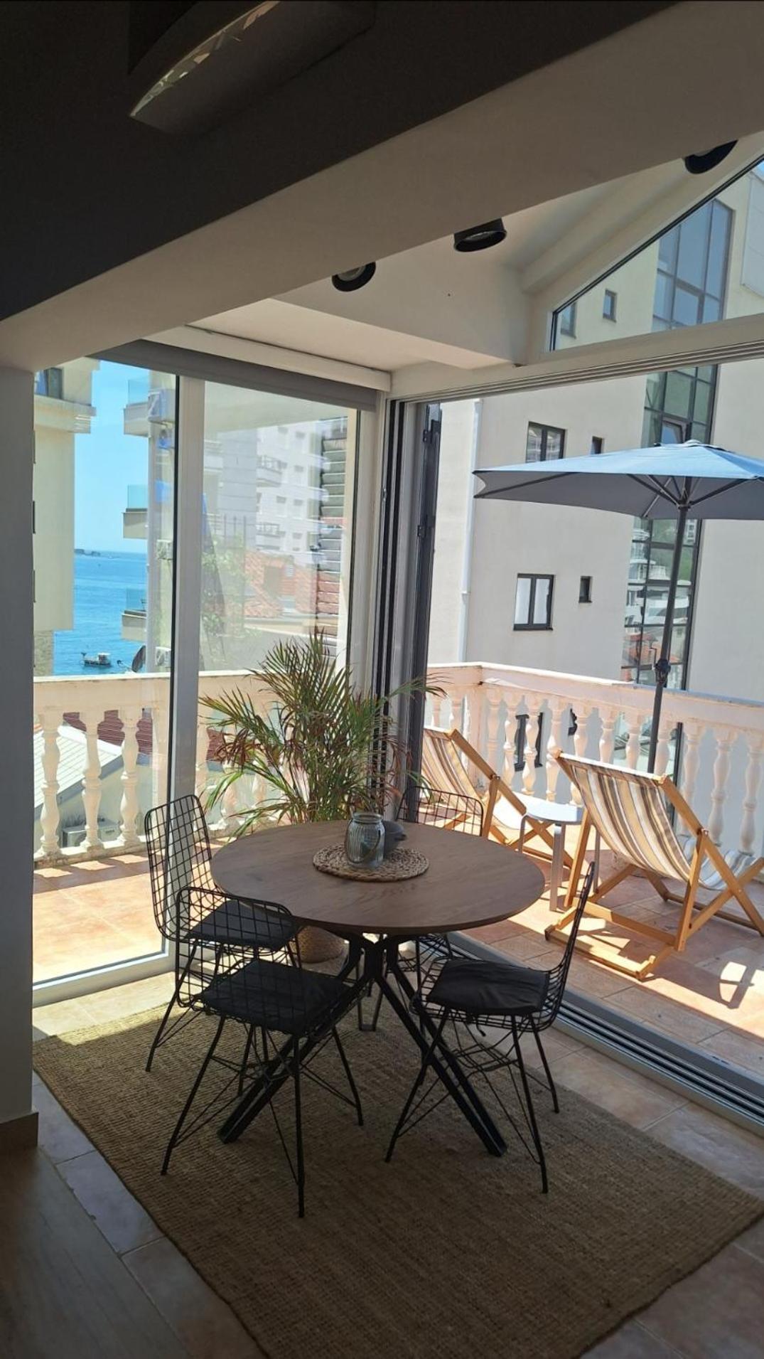 Aloft Apartment *